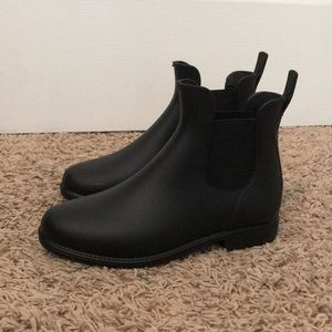 Rain boots